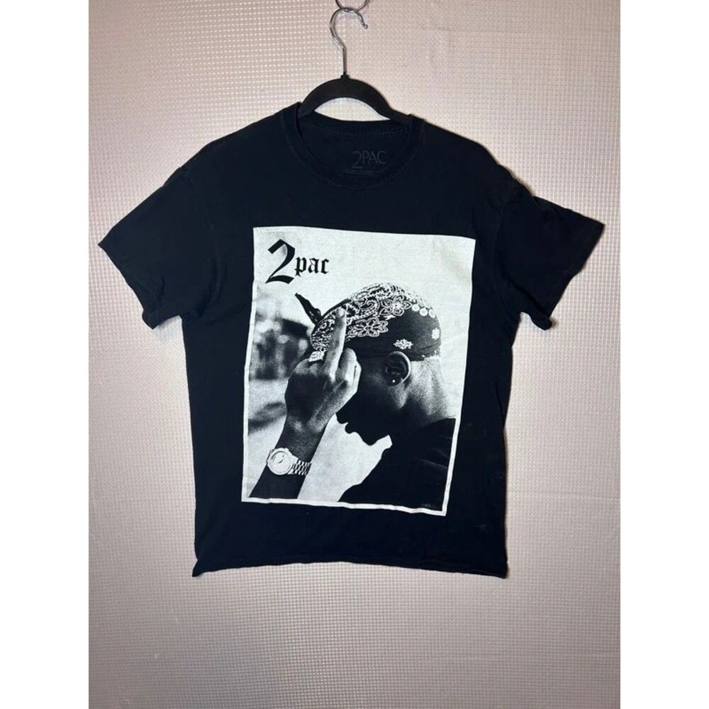 Bravado Brand Tupac Shakur Black T-shirt Medium